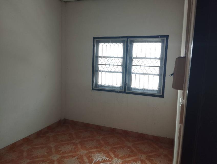 ขายทาวน์เฮ้าส์ 2 ชั้น รีโนเวทใหม่ พร้อมอยู่ 26 ตร.ว. ซ.นวมินทร์ 111 9