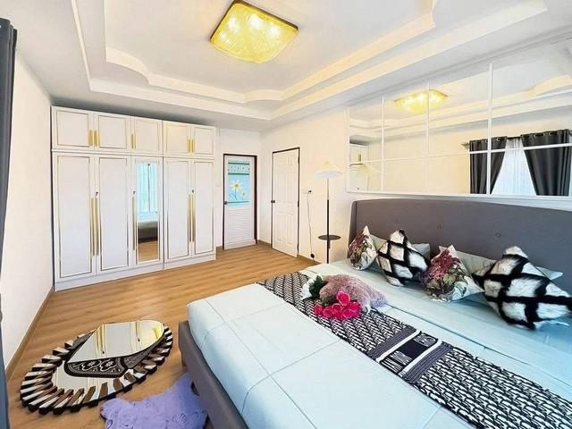 บ้านเช่า บ้านพร้อมอยู่ พิกัด เนินพลับหวาน ใกล้ตลาด เเละร้านสะดวกซื้อมากมาย