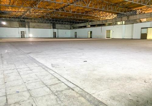 ให้เช่าสำนักงาน-โชว์รูม พร้อมโกดังขนาดใหญ่ พื้นที่มากกว่า 10,000 ตารางเมตร 3