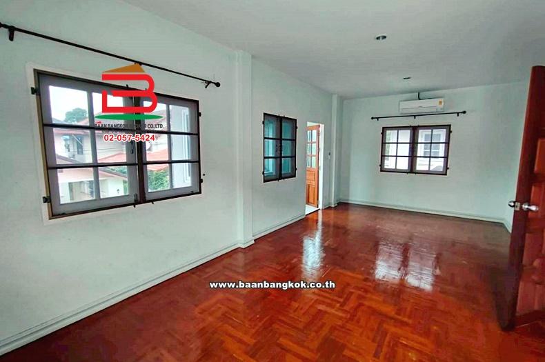 บ้านเดี่ยว เนื้อที่ 64 ตรว. หมู่บ้านปรารถนาคันทรีโฮม ใกล้โรงพยาบาลธัญบุรี เขตธัญบุรี ปทุมธานี 14