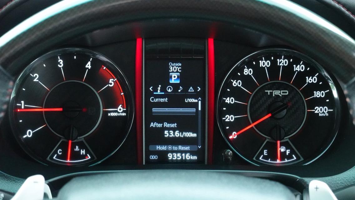 Toyota Fortuner 2.8 TRD Sportivo 2WD 2018 สีดำ