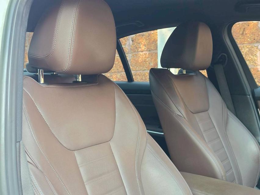BMW 320d M sport lci ปี2024 แท้สวยจัดๆ รถมือเดียวป้ายแดง ประวัติครบๆ ไมล์เพียง 40,000 km เท่านั้น Bsi / Bri ถึง 06/2029 รูปที่ 14