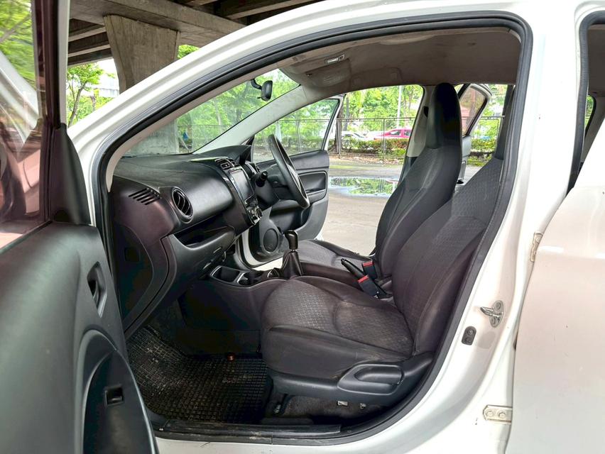 ขายรถ Mitsubishi Mirage 1.2GL ปี 2013 สีขาว เกียร์ธรรมดา 11