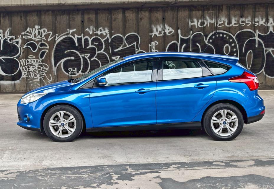 Ford Focus 1.6 Hatchback ปี 2013 รูปที่ 8