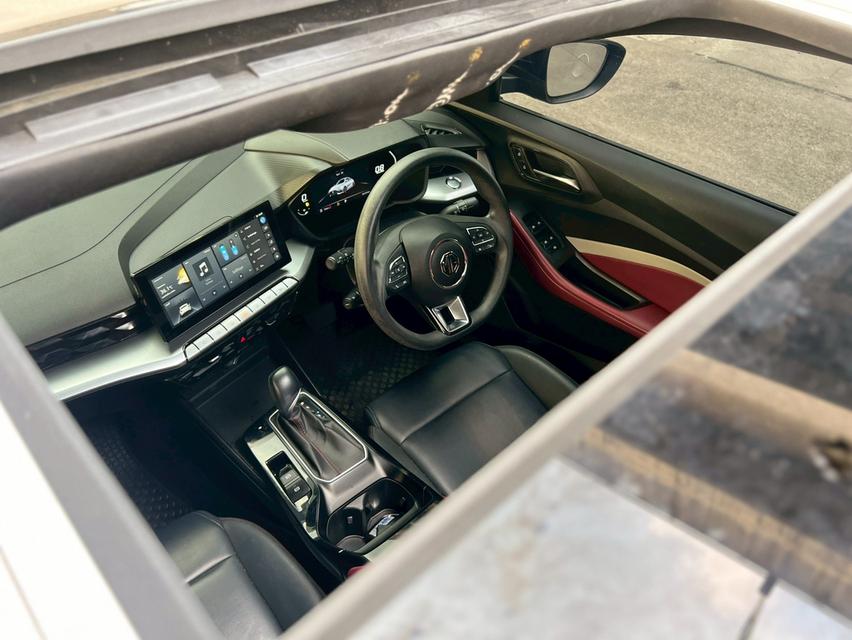 MG5 1.5X Sunroof 16