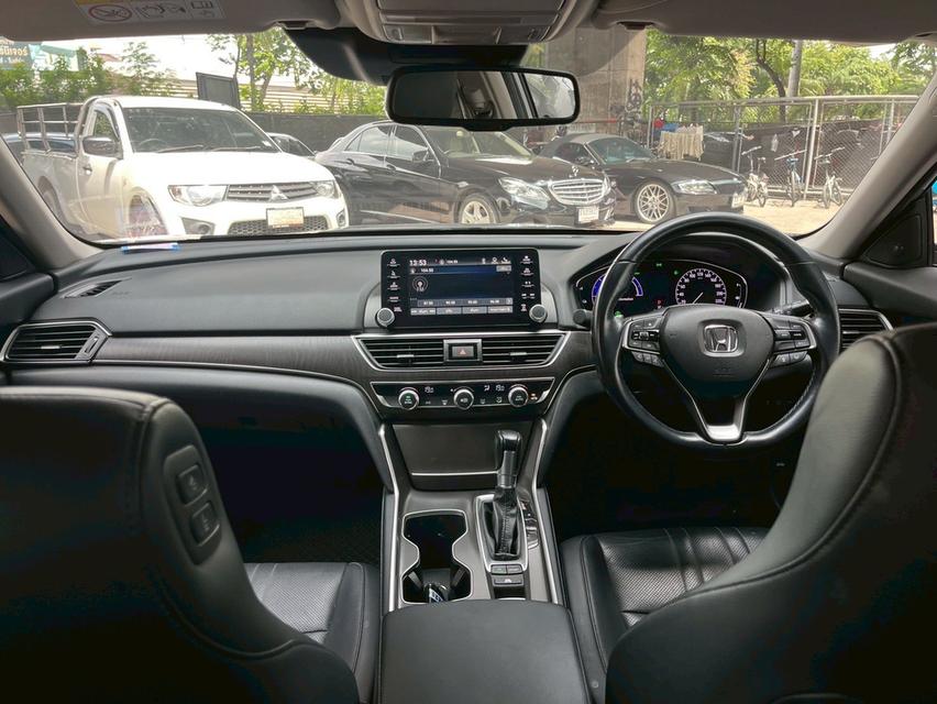 ขาย Honda Accord 2.0Hybrid ปี20 10