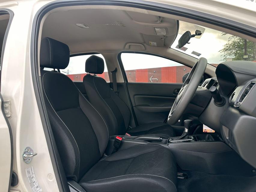 รหัสรถ PAT7107 Honda City 1.0 S+ Turbo (Hatchback) 2022 9