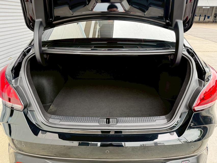 MG5 1.5X SUNROOF TOP 2022 สีดำ MINOR CHANGE 14