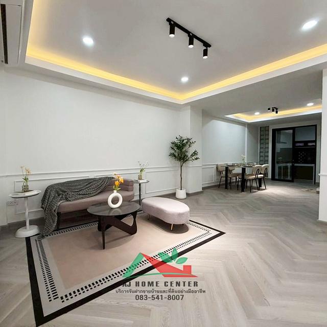 ขายทาวน์เฮ้าส์18ตรว. ม.เลิศอุบล โชคชัย4 ซ.22 รีโนเวทใหม่ทั้งหลัง กู้ได้เต็ม 2