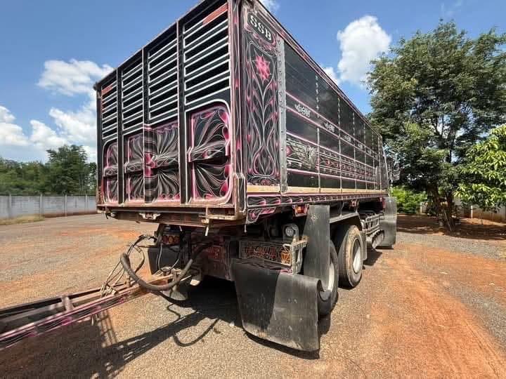 Isuzu FXZ 360 แรงม้า ปี 2019 4