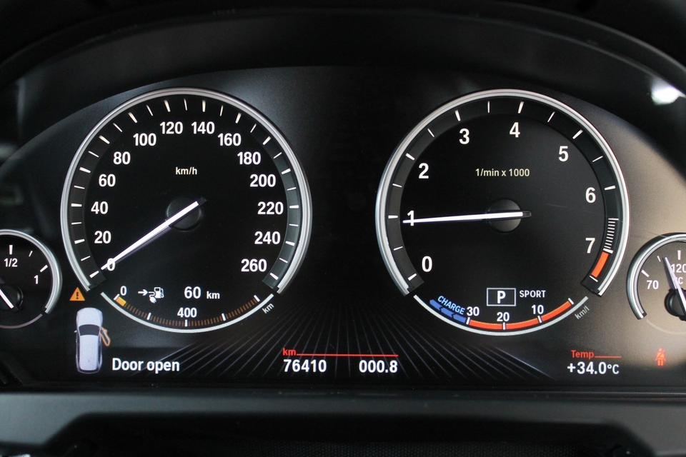 รหัสรถ JRS2162 BMW X5 40e 2017 MSport มือเดียว 8