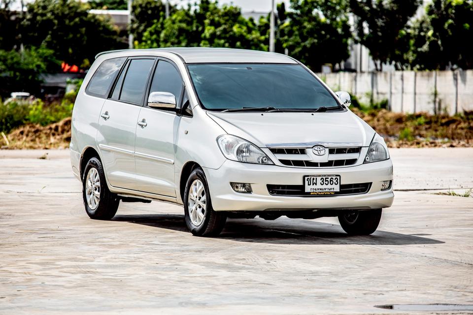 Toyota INNOVA 2.0V เกียร์ Auto 7 ที่นั่ง ปี 2007 สีน้ำตาล 3