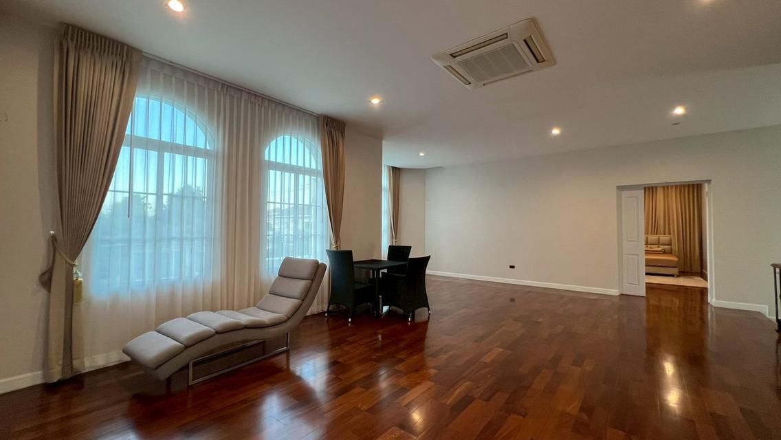 Two Grand Monaco for rent with private pool 19