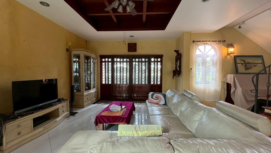 ขายบ้านเดี่ยวในสนามกอล์ฟเลควูด บางนา 7