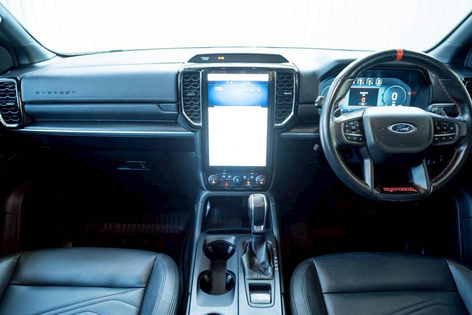 FORD EVEREST 2.0 BI-TURBO TITANIUM PLUS ปี 2022 จด 2023 สีเทา เกียร์ A/T ขับ 2  โฉม ปี22-ปัจจุบัน รูปที่ 13