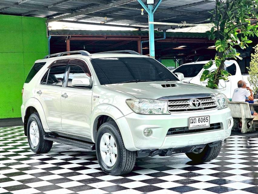 Toyota Fortuner 3.0V 4WD 2008 ขายสด