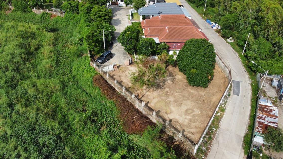 Great vacant land plot 504 m² in Bang Lamung, Chonburi, located in residential area. 1