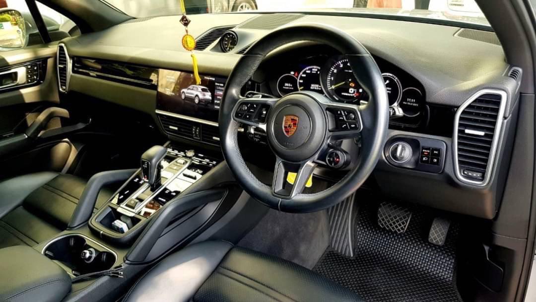  Porsche Cayenne E Hybrid V6 3.0 A/T จดทะเบียน 2020 4