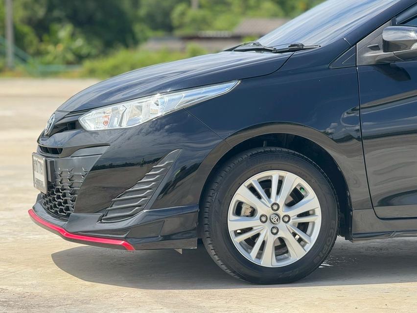 TOYOTA  YARIS  1.2 E ปี 2019 เข้าศูนย ทุกระยะ รถประวัติดี บุ๊คเซอร์วิสครบ 7