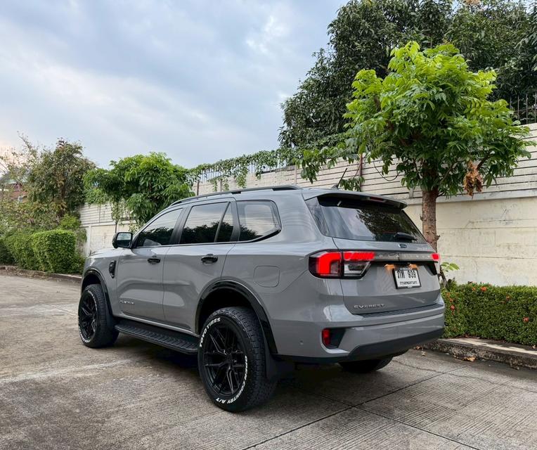 FORD EVEREST V6 3.0 PLATINUM 4WD A/T 2024 (แต่งไปกว่า 400,000 บาท) รูปที่ 5