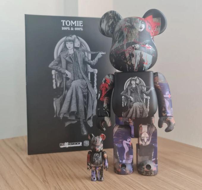 ส่งต่อ Bearbrick x Junji Ito มือสอง 1