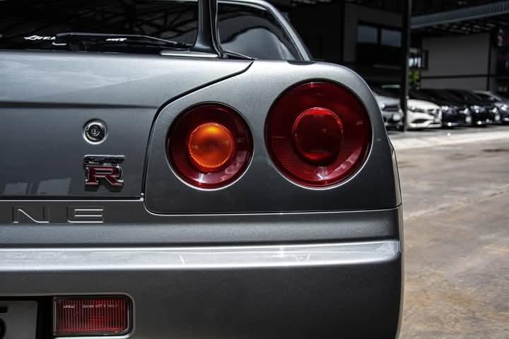 Nissan GT-R  R34 6