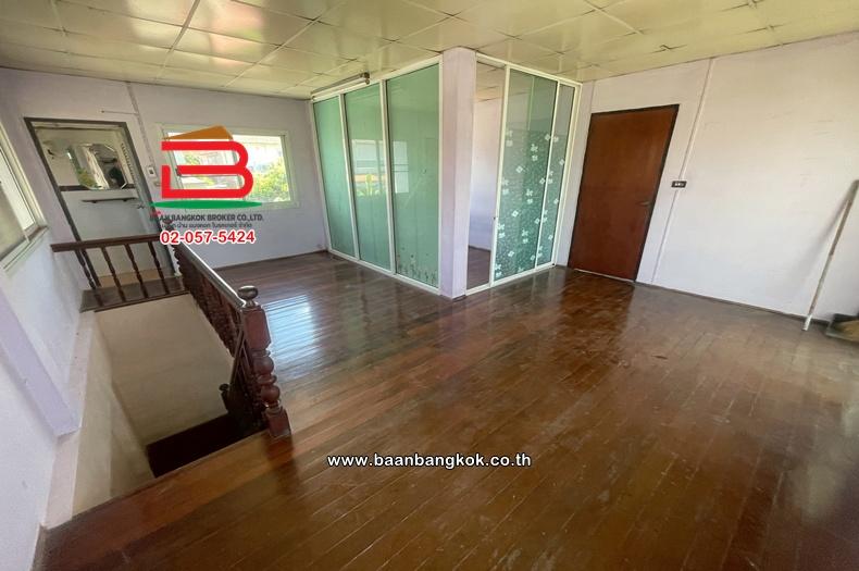 บ้านเดี่ยว 2 ชั้น เนื้อที่ 40.5 ตร.ว. ชุมชนอนันต์สุขสันต์ (ซอยรามอินทรา 5 แยก 77) ถนนเทพรักษ์ แขวงท่าแร้ง เขตบางเขน 14