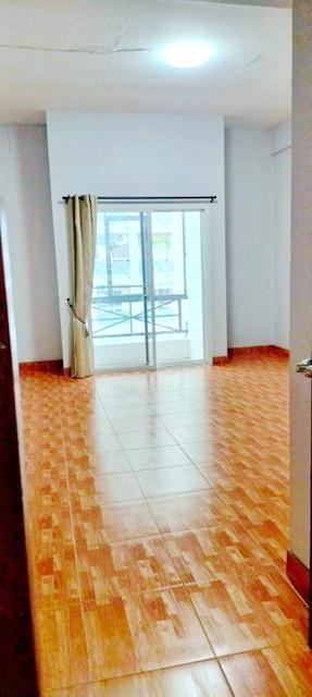 รพ.สินแพทย์รามอินทรา 300 ม. อาคารพาณิชย์ 4.5 ชั้น 2 คูหา MRTคู้บอน 800ม. แม็คโคร รามอินทรา 200 ม. 4