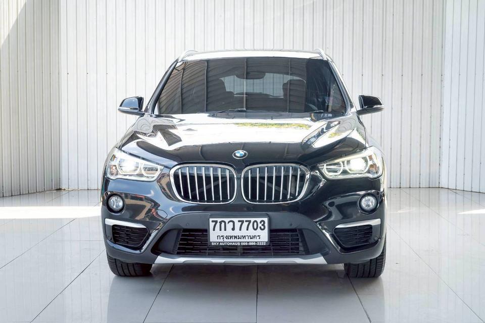 BMW X1 2.0 sDrive18d xLine ปี 2017 สีดำ โฉม F48 ปี16-23 รูปที่ 2