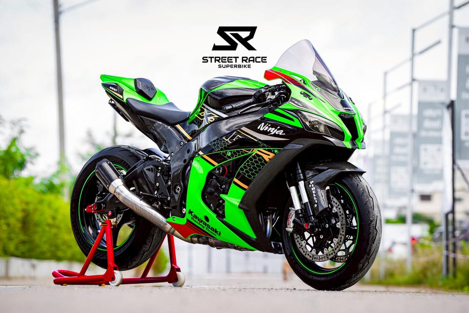 Ninja ZX-10R ปี 2021 ฝาแดง ลายรังผึ้ง ท่อแต่งเสียงโหด 💨 สายซิ่ง-สายสนามห้ามพลาด! 17
