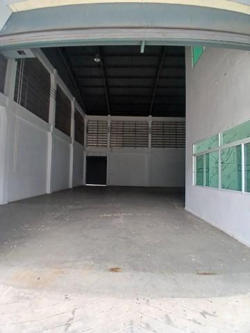 โรงงานให้เช่า ขาย  พร้อมสำนักงานออฟฟิศ-โกดังแฝด สามารถทำโรงงานได้หลายกิจการ ทำเลดีเข้าออกได้หลายทาง ลำลูกกาคลอง8   ปทุมธานี  10