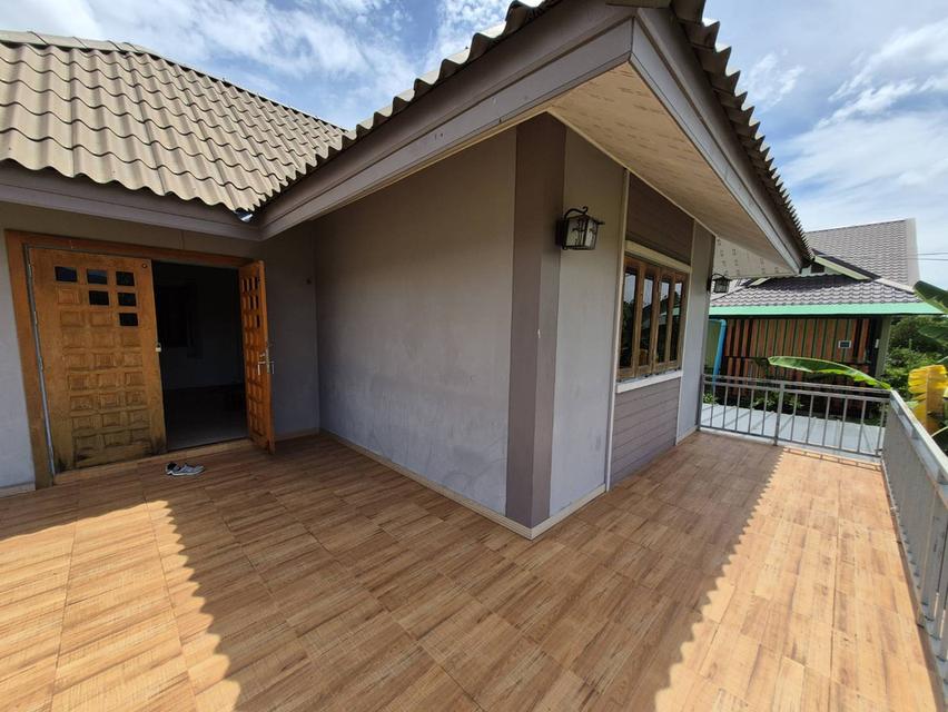 บ้านเดี่ยว 2 หลัง พร้อมที่ดิน 13