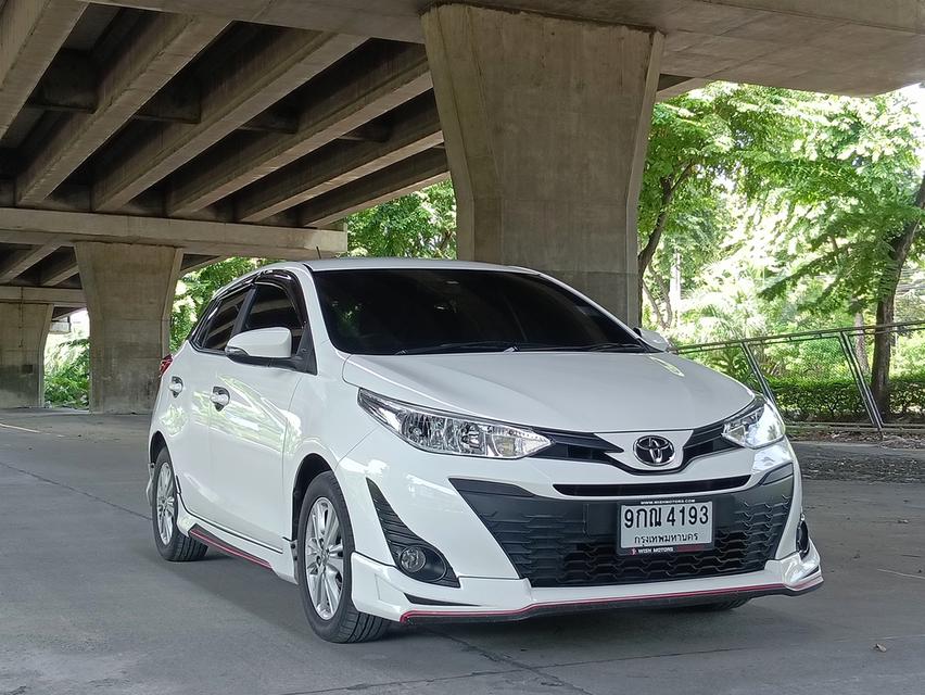 Toyota yaris 1.2entry cvt 2019 ราคา 329,000 8