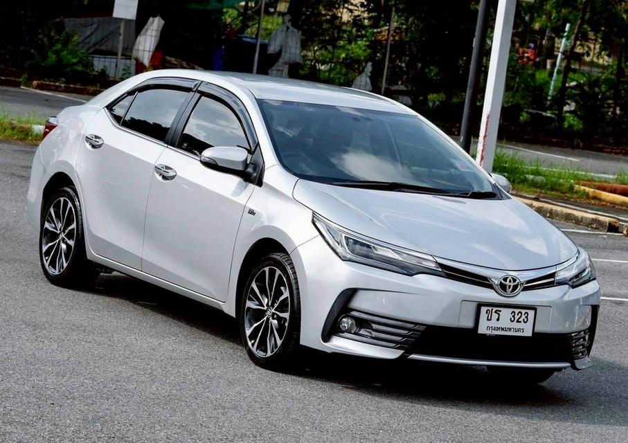 รหัสรถ PR323 Toyota Corolla Altis 1.8S Fulloption ปี 2018