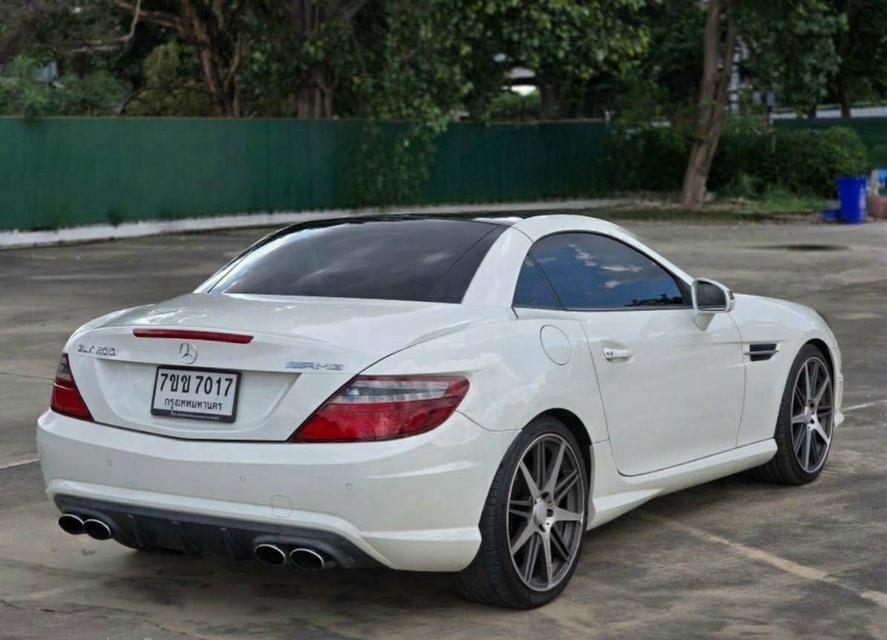 ขาย Benz SLK200 AMG Package R172 ปี 2013 สีขาว รถสวย พร้อมใช้งาน รูปที่ 4