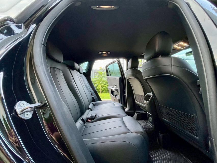 รหัสรถ AP49 Benz GLA 200 Progressive ปี 2021 จด 23 12