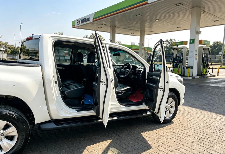 TOYOTA HILUX REVO DUAL CAB 2.4 รูปที่ 8