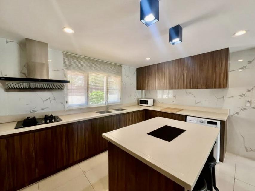 ให้เช่าบ้านเดี่ยว หมู่บ้านเมืองเอก รังสิต - 168 ตร.ว. 200 ตร.ว. ใกล้มหาวิทยาลัยรังสิต เพียง 5 นาที 5