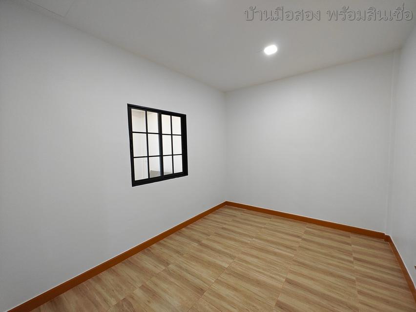 หมู่บ้าน เพชรไพลิน ซ.คู้บอน27 4