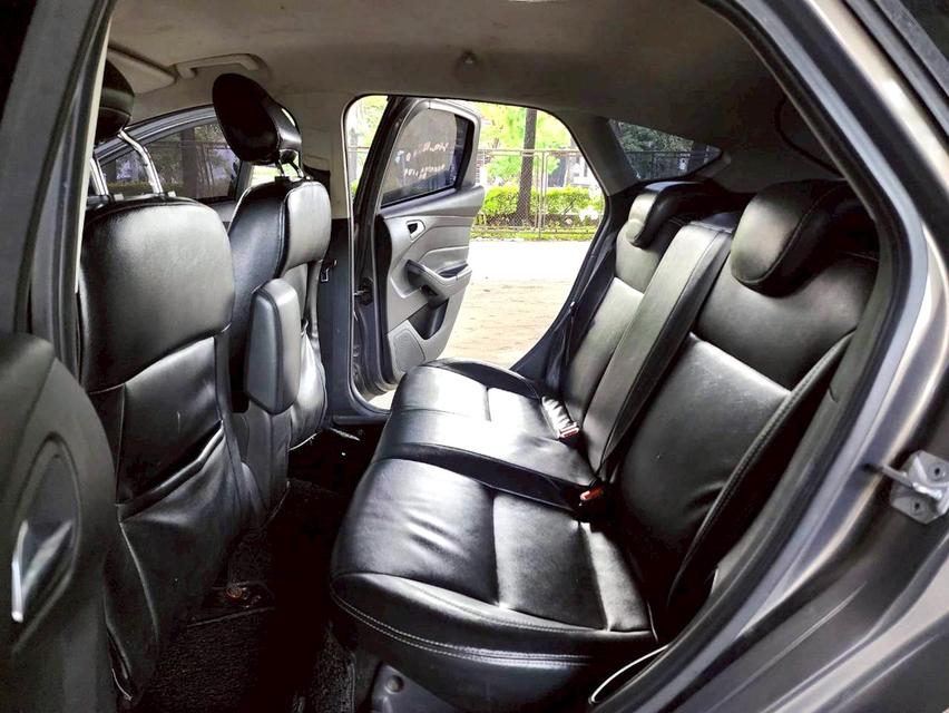 ขายรถ Ford Focus 1.6 Hatchback ปี 2013 สีน้ำตาล เกียร์ออโต้ 12