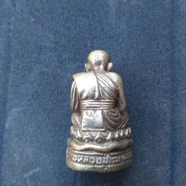 พระเครื่อง หลวงปูทวด รูปที่ 2