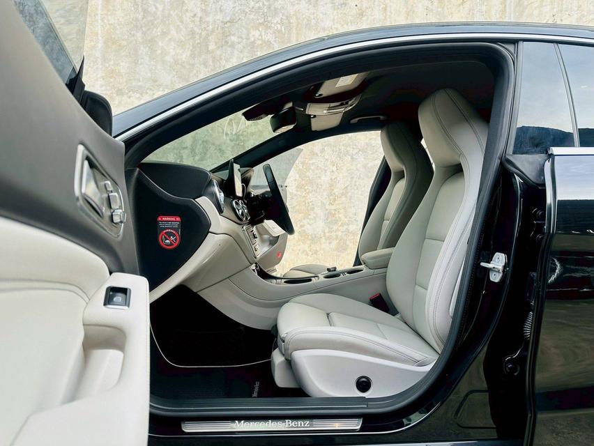 ขาย Benz Cla200 Ultra ปี17 14
