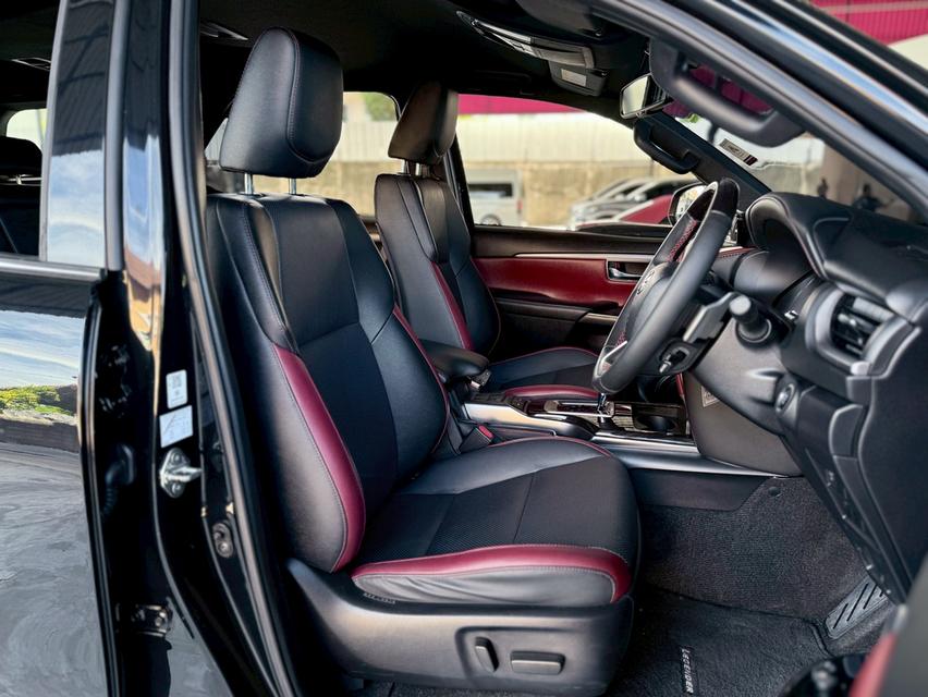 TOYOTA FORTUNER 2.4 LEGENDER 2022  10