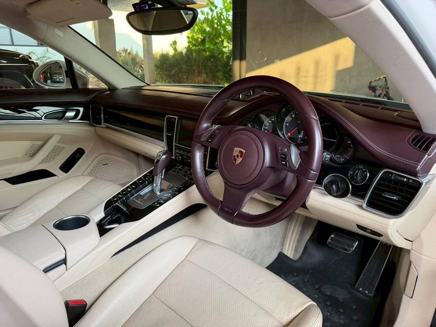 Panamera 3.0 Diesel V6 AT รูปที่ 9