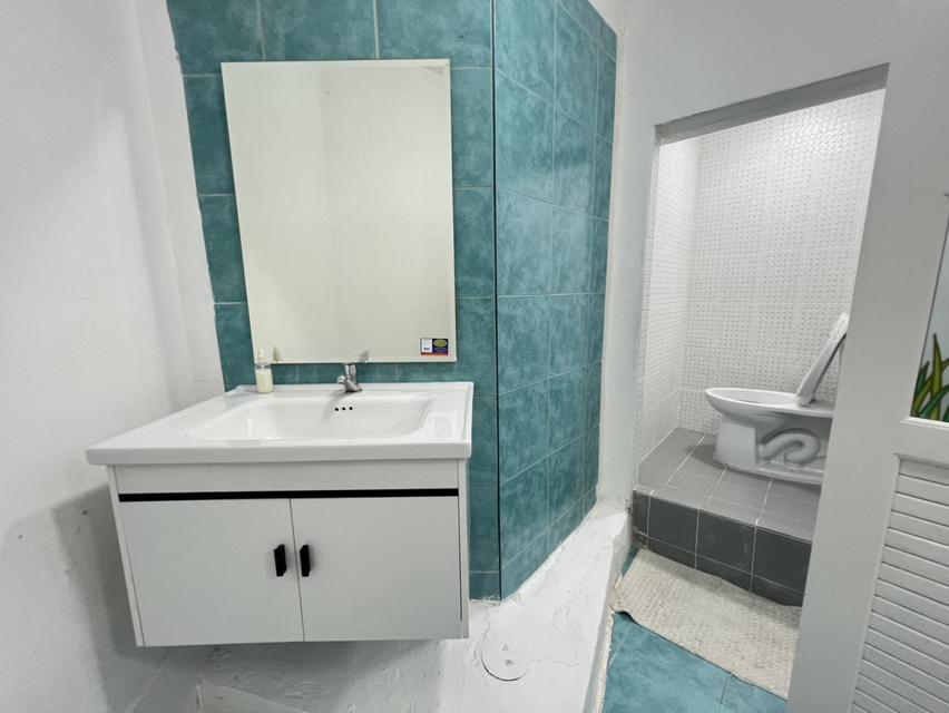 ให้เช่าตึกแถว 5 ชั้น 2 คูหา รีโนเวทใหม่ ติดถนนถนนบรมราชชนนี ใกล้เซ็นทรัลปิ่นเกล้า ทำเลทองย่านปิ่นเกล้า 4