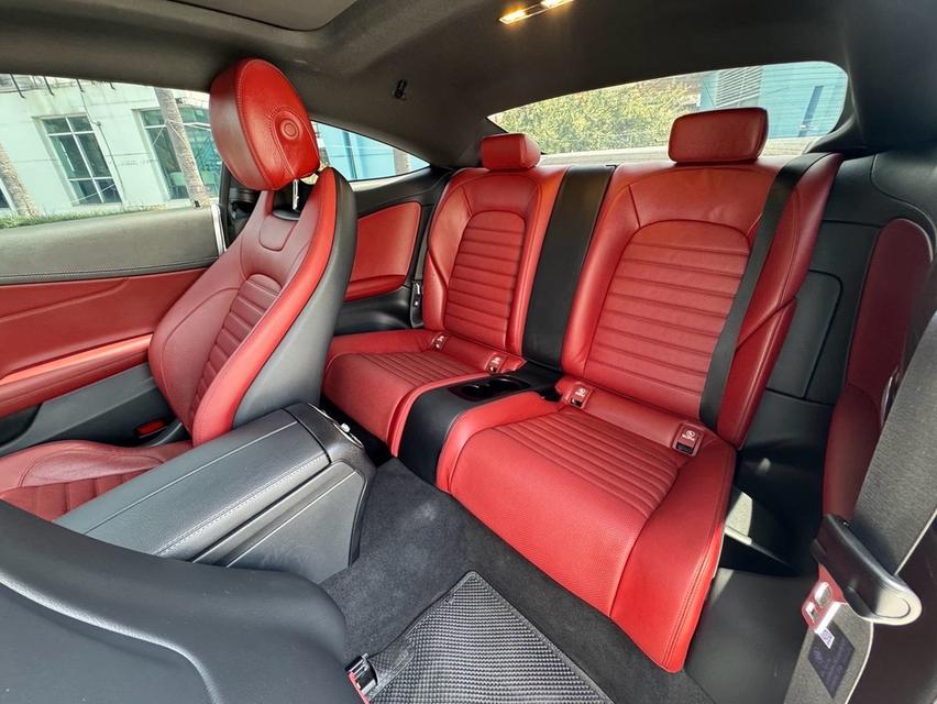 Mercedes Benz C200 AMG Coupeปี 2023 ไมล์ 50,xxx kmราคา 1,890,000 รูปที่ 13