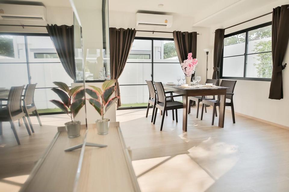 ขาย/ ให้เช่าทาวน์โฮม  Indy 5 Bangna Km.7 หลังมุม โซนส่วนตัว 8