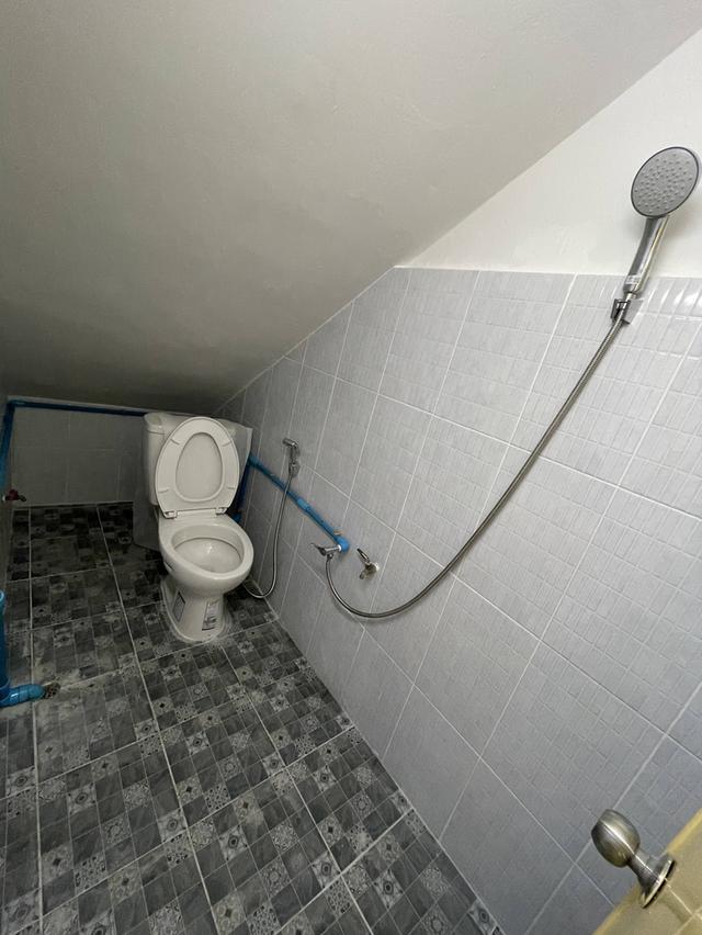 ให้เช่าอาคารพาณิชย์ ตึก 5 ชั้น  หมู่บ้านทรัพย์บุญชัย ปากซอยทรัพย์บุญชัย 21 จ.สมุทรปราการ 7