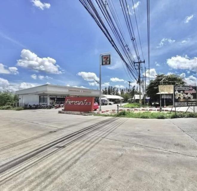 หมู่บ้านภัทรารมย์2 10