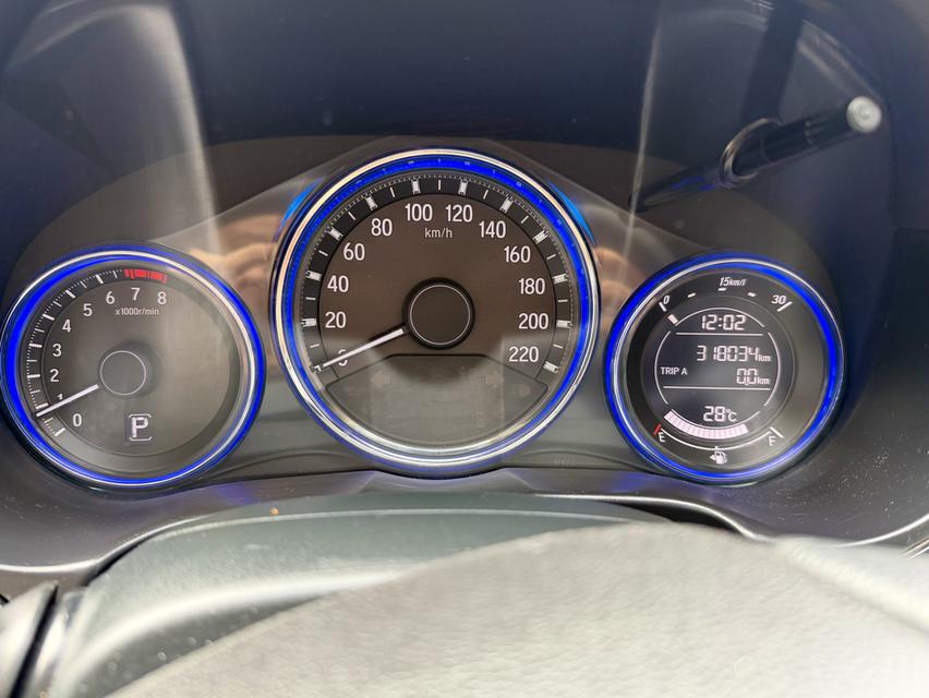 ขายรถยนต์มือสอง ราคา189999ค่ะ แต่งเบาะใหม่ทั้งคันแดมรถทั้งคัน จอใหม่ ลำโพงใหม่ค่ะ 11